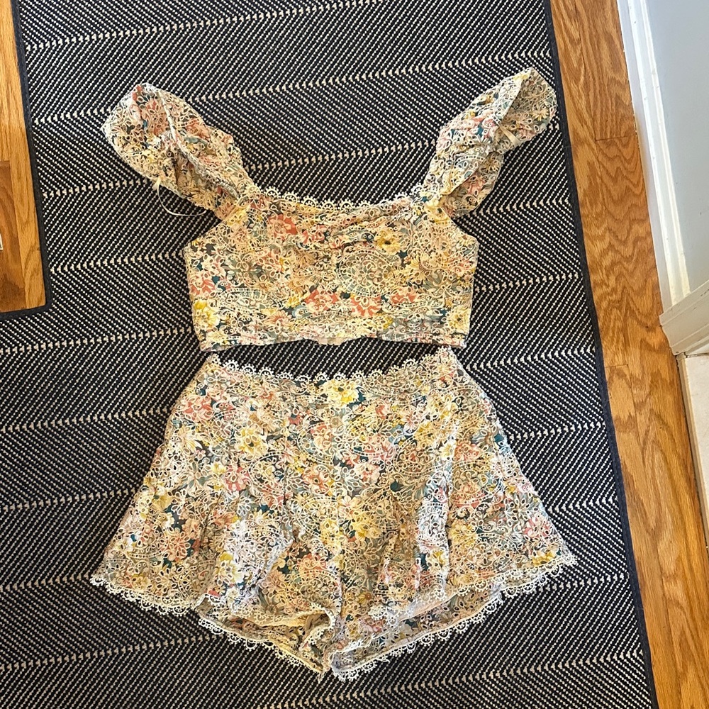 Just Me Lace Floral crop top and shorts